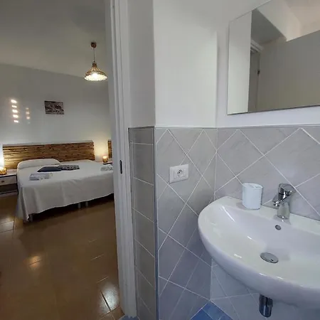 לינה וארוחת בוקר Casa Tra Cielo E Mare 4*