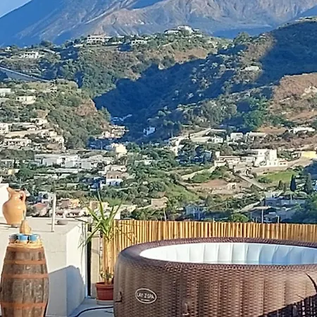 לינה וארוחת בוקר Casa Tra Cielo E Mare 4*