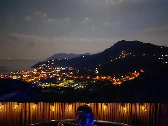 Casa Tra Cielo E Mare Bed & Breakfast 4*