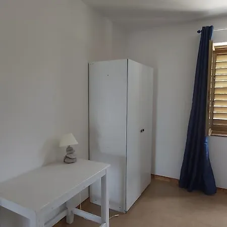 B&B Casa Tra Cielo E Mare 리파리