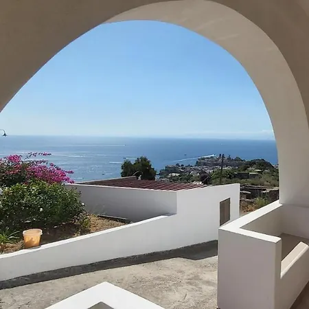 ベッド・アンド・ブレックファスト Casa Tra Cielo E Mare