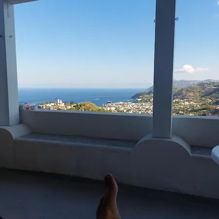 Casa Tra Cielo E Mare 리파리