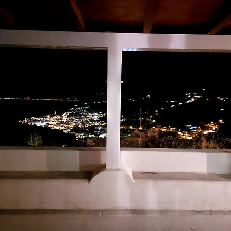 Casa Tra Cielo E Mare Couette-café Lipari (Isola Lipari)