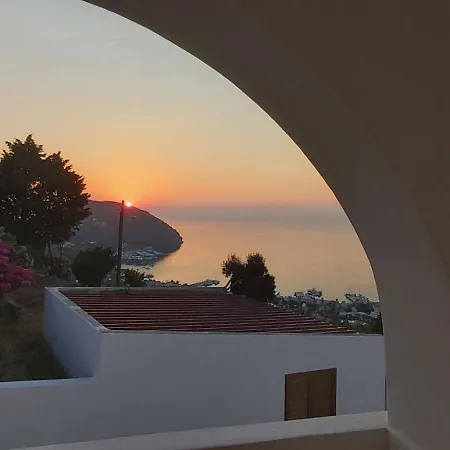 B&B Casa Tra Cielo E Mare 리파리