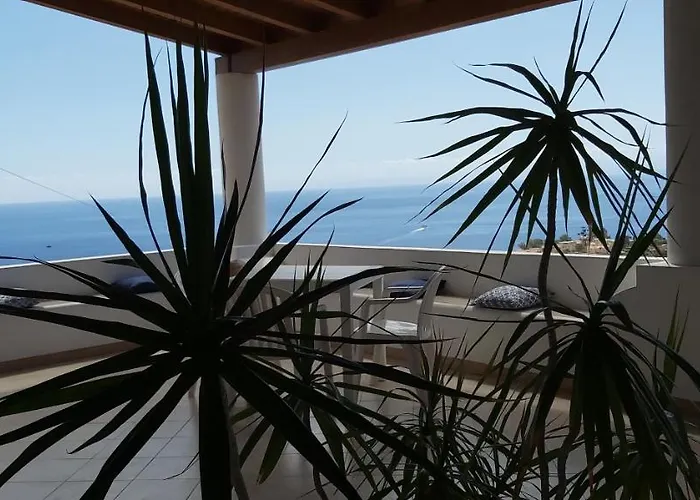 Casa Tra Cielo E Mare