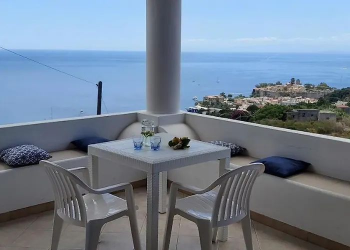 ベッド・アンド・ブレックファスト Casa Tra Cielo E Mare