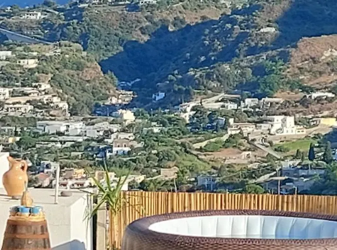 ベッド・アンド・ブレックファスト Casa Tra Cielo E Mare 4*