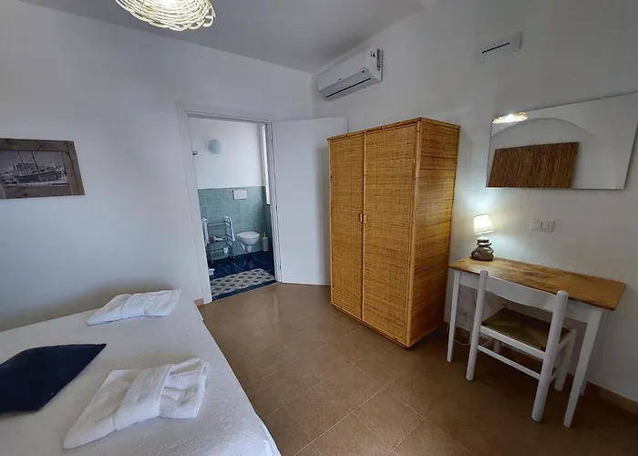 ベッド・アンド・ブレックファスト Casa Tra Cielo E Mare